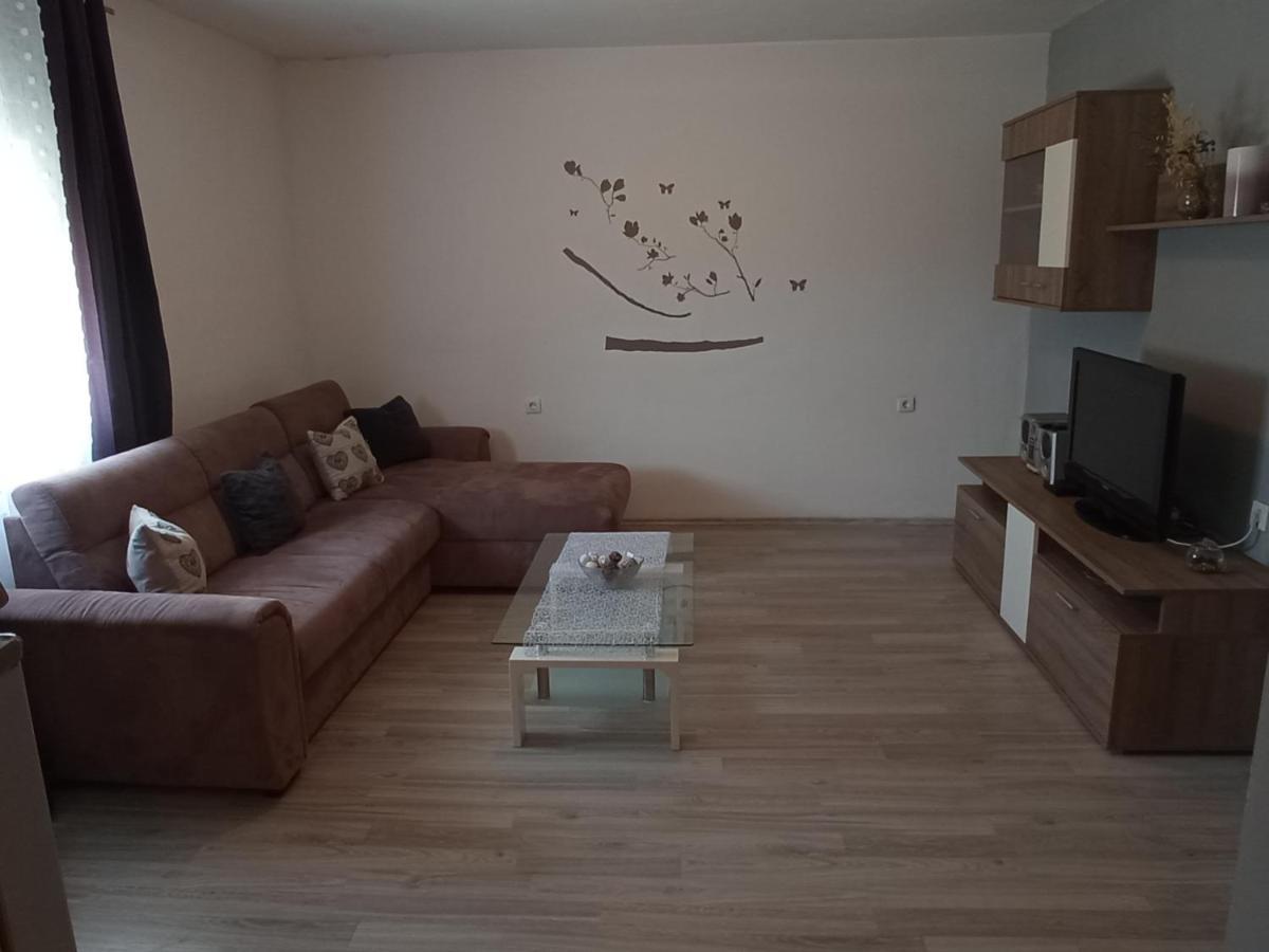 Family Paradise Ražanac Extérieur photo
