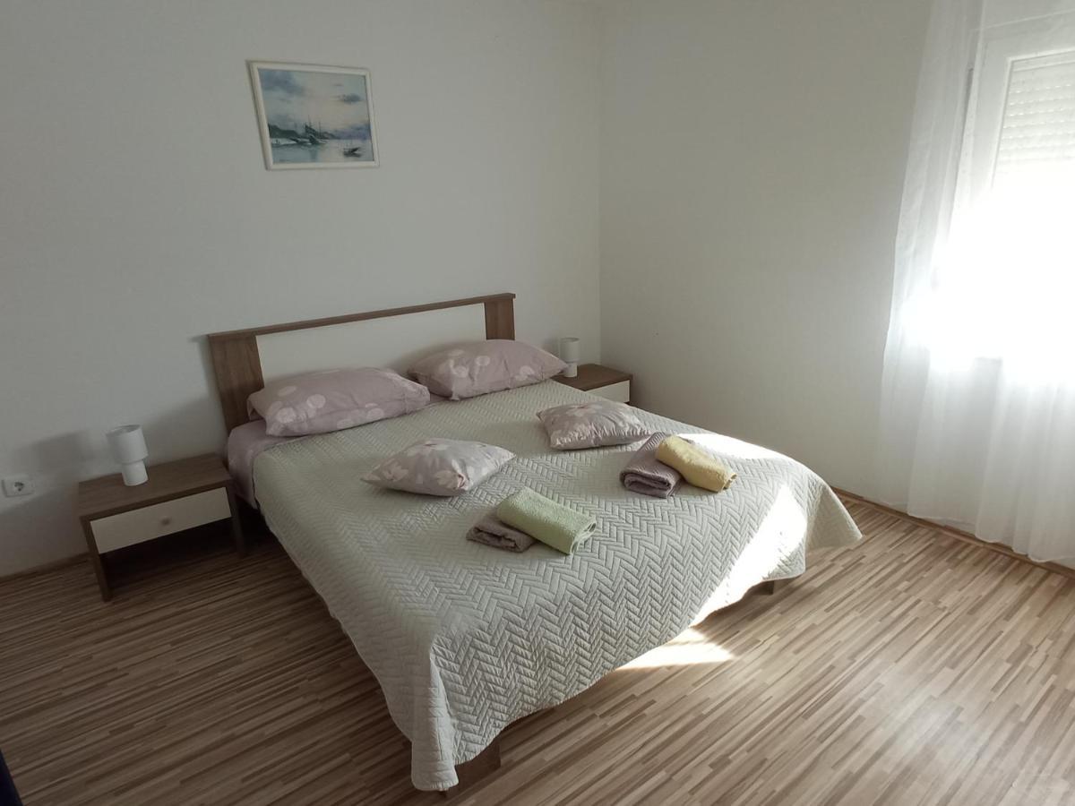 Family Paradise Ražanac Extérieur photo